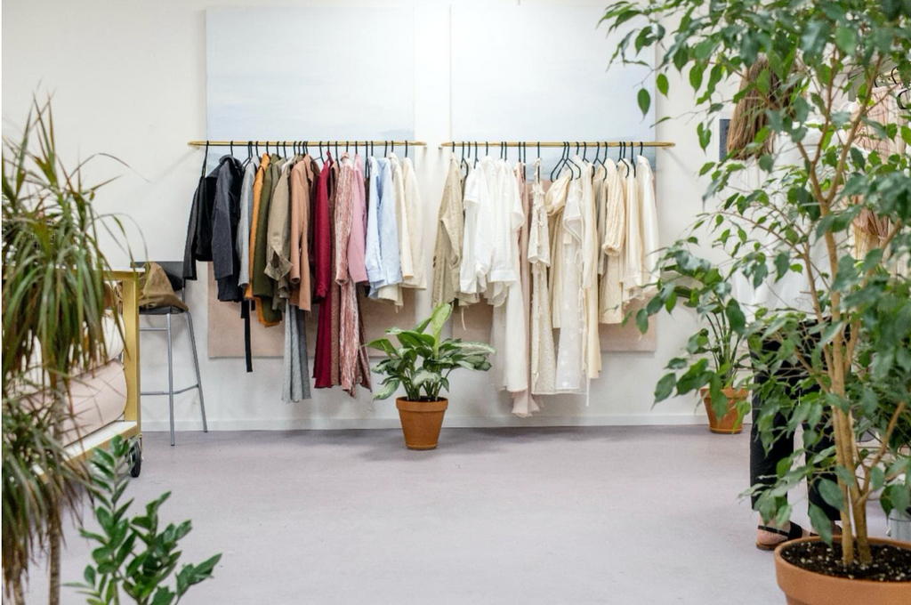 How To Build A Sustainable Wardrobe - Mitra The Label
